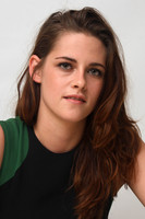 Kristen Stewart Sweatshirt #2159094