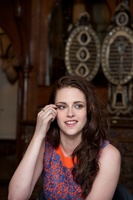Kristen Stewart Sweatshirt #2225192