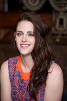 Kristen Stewart Sweatshirt #2225210