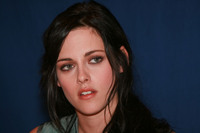 Kristen Stewart Sweatshirt #2250066