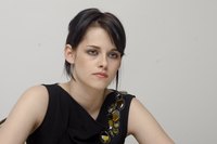 Kristen Stewart Sweatshirt #2264497