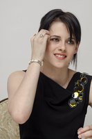 Kristen Stewart Sweatshirt #2264503