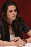 Kristen Stewart longsleeve t-shirt #2292034