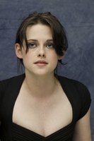 Kristen Stewart Sweatshirt #2449995