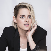 Kristen Stewart Sweatshirt #2613843