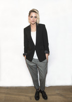 Kristen Stewart Sweatshirt #2613850