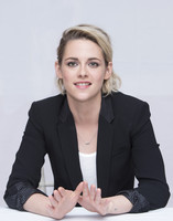 Kristen Stewart Sweatshirt #2613851