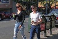 Kristen Stewart Sweatshirt #2771799