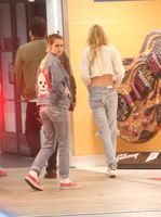 Kristen Stewart Sweatshirt #2961505