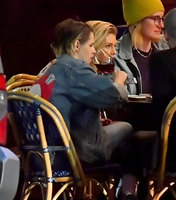 Kristen Stewart Sweatshirt #2961531