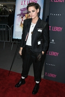 Kristen Stewart mug #G2462469