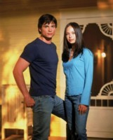 Kristin Kreuk Longsleeve T-shirt #1310213