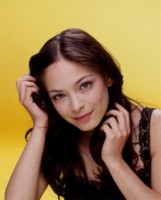 Kristin Kreuk Longsleeve T-shirt #1339273