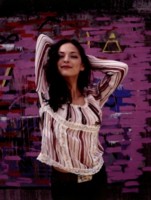 Kristin Kreuk Longsleeve T-shirt #1339274