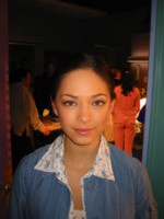 Kristin Kreuk Longsleeve T-shirt #1505103