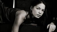Kristin Kreuk Sweatshirt #1993906