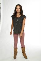 Kristin Kreuk Longsleeve T-shirt #2010732