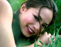 Kristin Kreuk Sweatshirt #2039967