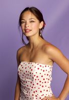 Kristin Kreuk Longsleeve T-shirt #2039998