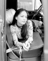 Kristin Kreuk Longsleeve T-shirt #2040004