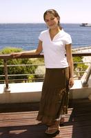 Kristin Kreuk Longsleeve T-shirt #2040020