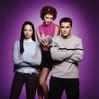 Kristin Kreuk Longsleeve T-shirt #2040045