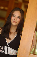 Kristin Kreuk Longsleeve T-shirt #2040046