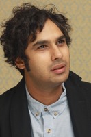 Kunal Nayyar longsleeve t-shirt #2363543
