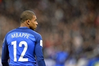 Kylian Mbappe Longsleeve T-shirt #3328499