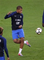 Kylian Mbappe Sweatshirt #3328521