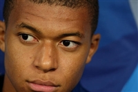 Kylian Mbappe Longsleeve T-shirt #3328533