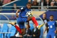 Kylian Mbappe Longsleeve T-shirt #3328541