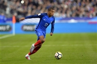 Kylian Mbappe Longsleeve T-shirt #3328549