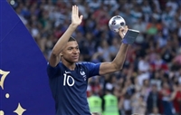 Kylian Mbappe Longsleeve T-shirt #3464621