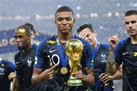 Kylian Mbappe Longsleeve T-shirt #3464794
