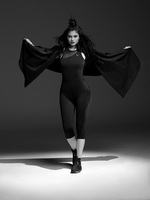 Kylie Jenner Sweatshirt #2696941