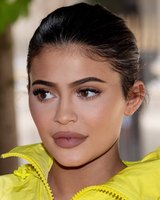 Kylie Jenner tote bag #G2360316