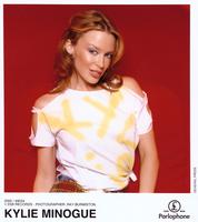 Kylie Minogue Longsleeve T-shirt #2039114