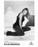 Kylie Minogue Longsleeve T-shirt #2039254