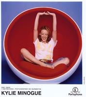 Kylie Minogue Longsleeve T-shirt #2039289