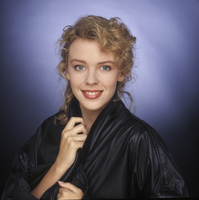 Kylie Minogue Longsleeve T-shirt #2116842