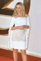 Kylie Minogue Longsleeve T-shirt #2741178
