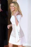 Kylie Minogue Longsleeve T-shirt #2741180