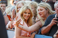 Kylie Minogue longsleeve t-shirt #2929318