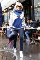 Kylie Minogue Longsleeve T-shirt #2965551