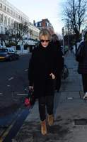 Kylie Minogue Sweatshirt #2965601