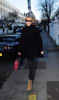 Kylie Minogue Sweatshirt #2965640