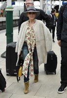 Kylie Minogue Sweatshirt #3189498
