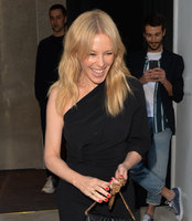 Kylie Minogue Longsleeve T-shirt #3254954