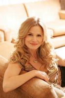 Kyra Sedgwick Tank Top #2037347